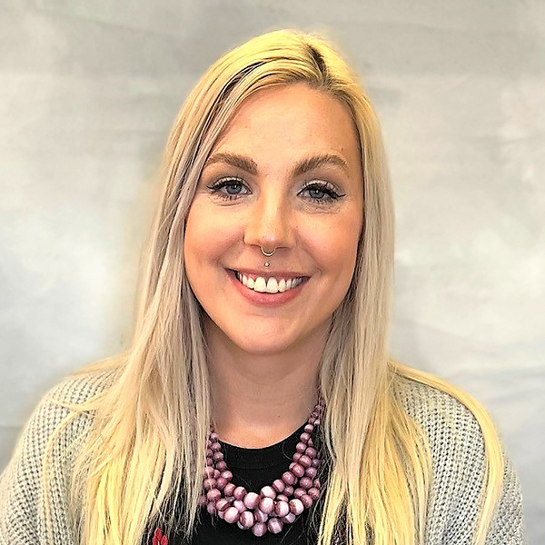 Sarah Simpson : Family Education and Literacy Specialist